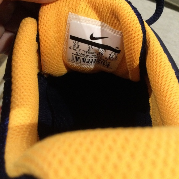 Nike Tanjun Running sneakers-women’s size 8.5 - Picture 5 of 5